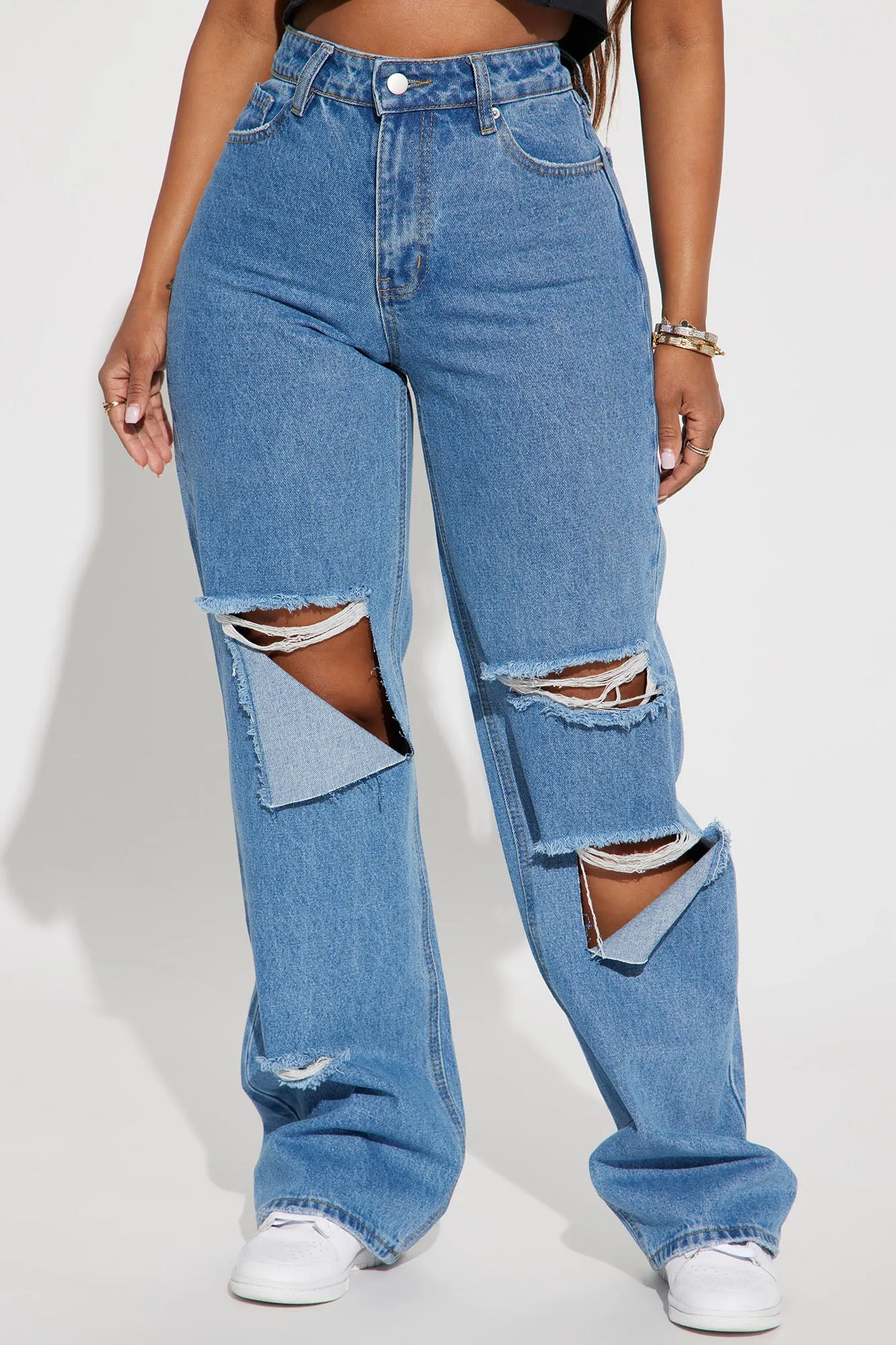 Beat You To It Ripped Non Stretch Straight Leg Jean - Medium Wash