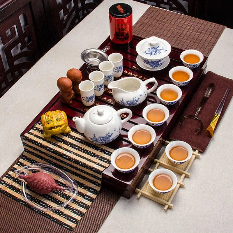 Comprehensive Tea Set