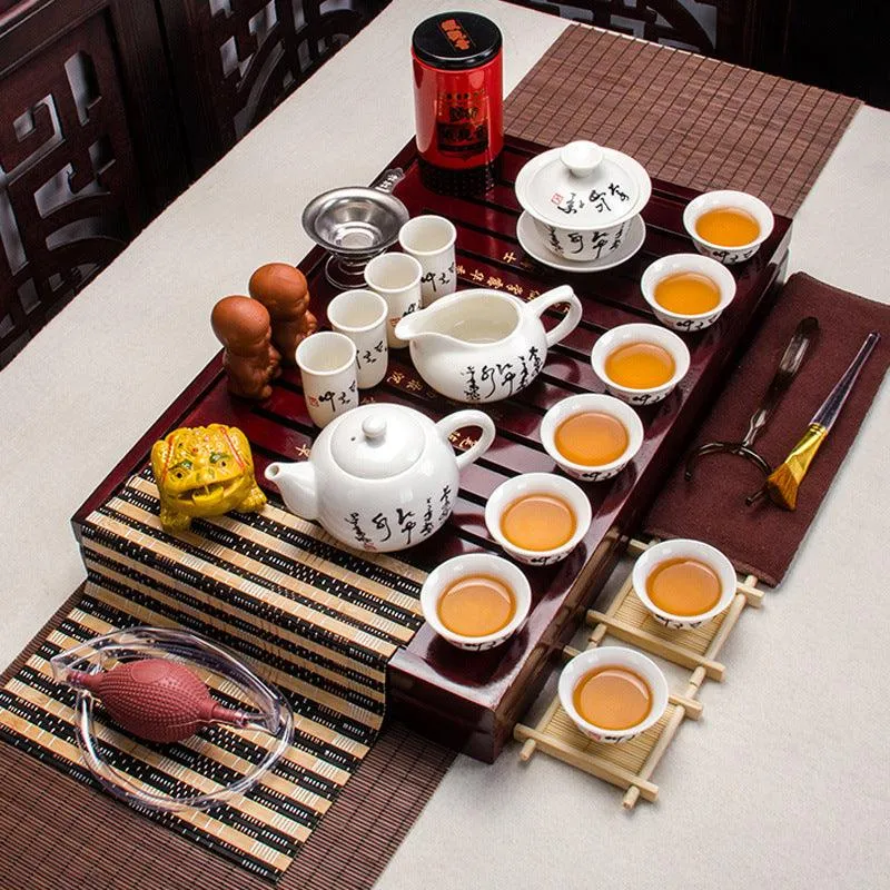 Comprehensive Tea Set