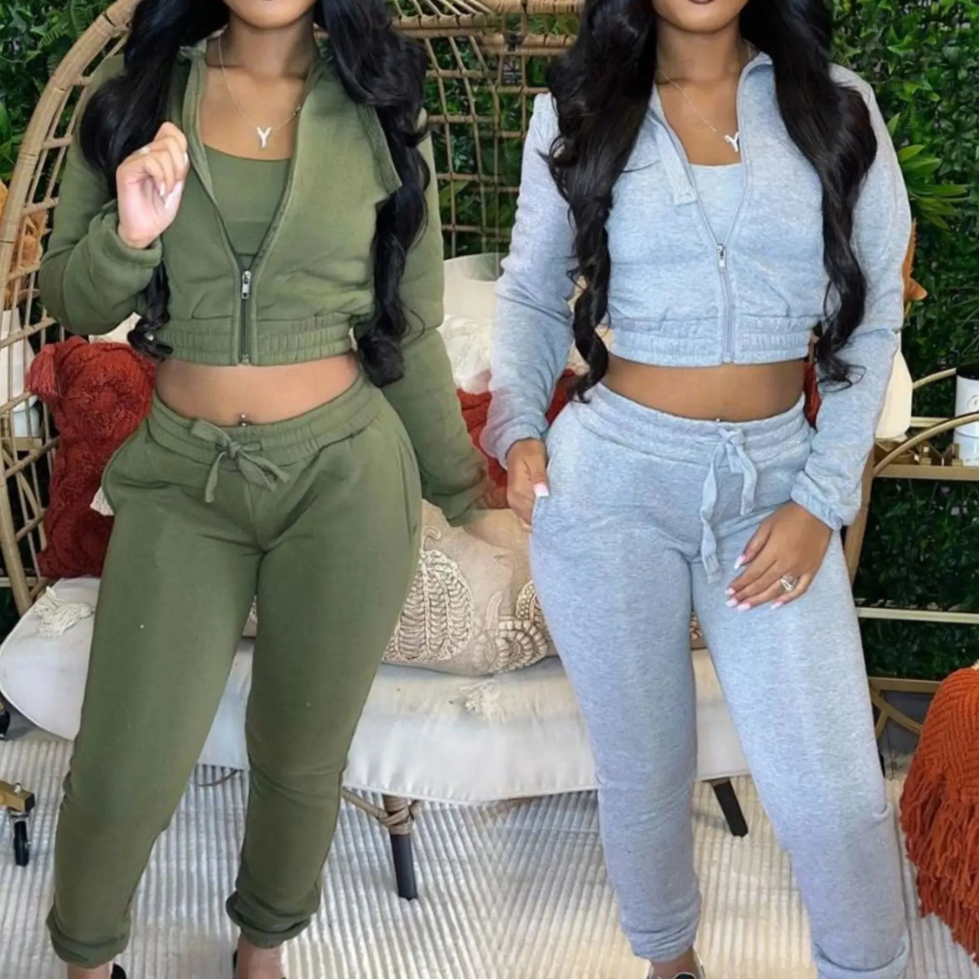 Cropped Top And Drawstring Pants cropped tops
