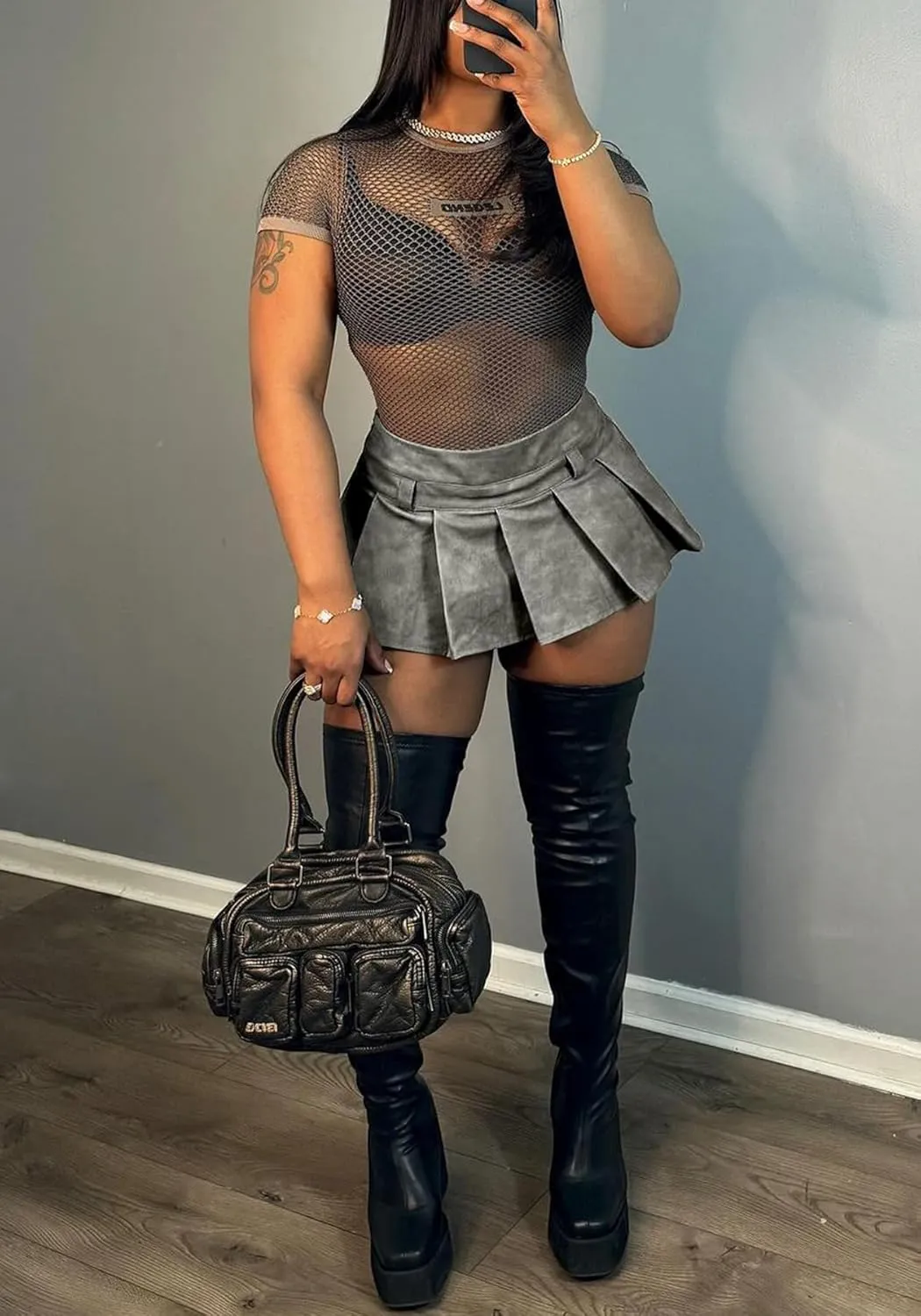 LETSVDO Women's Leather Skirt Mini Pleated High Waisted Y2k A Line Flare Skater Short Skirts