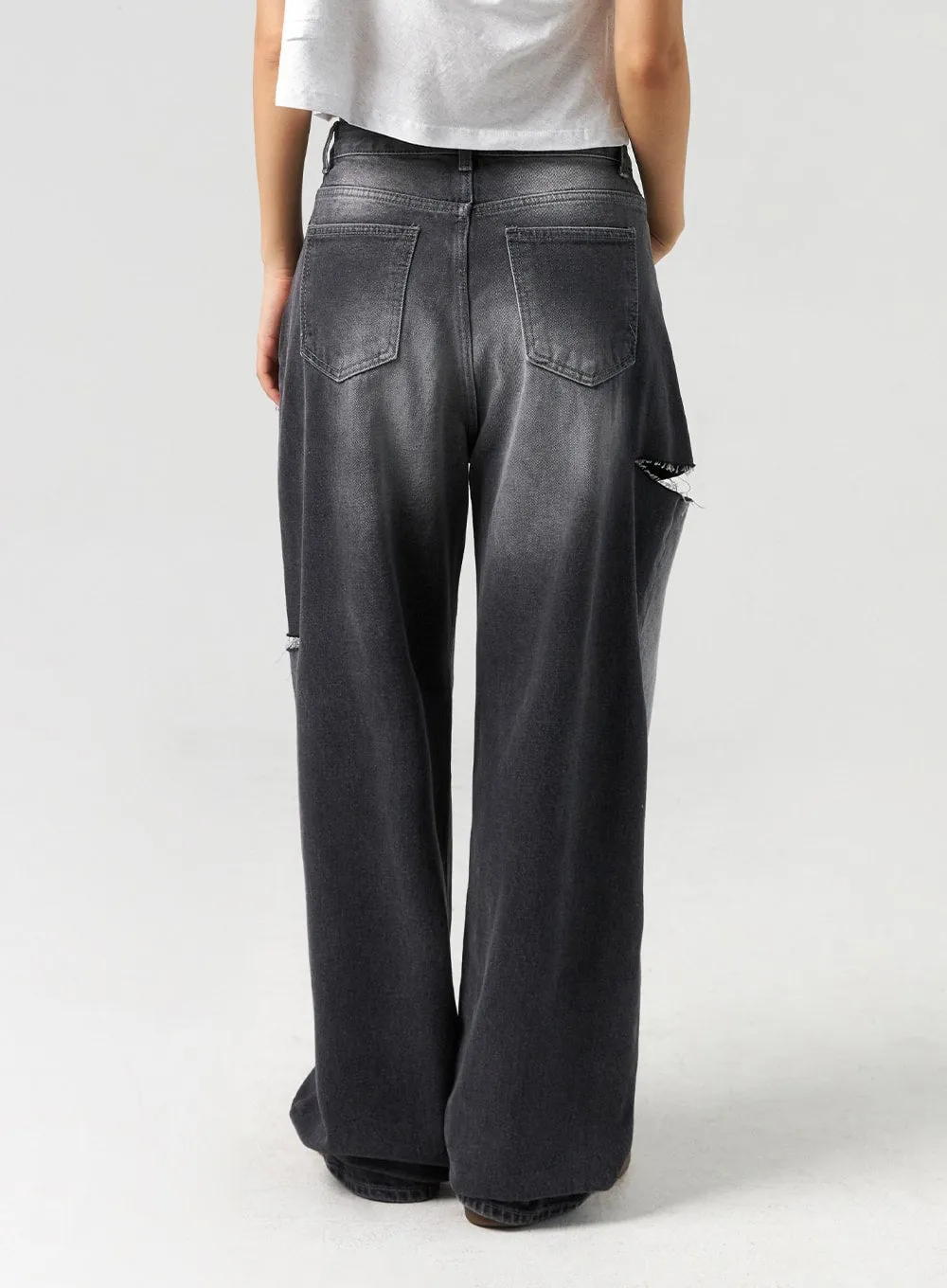 Ripped Baggy Jeans CL326
