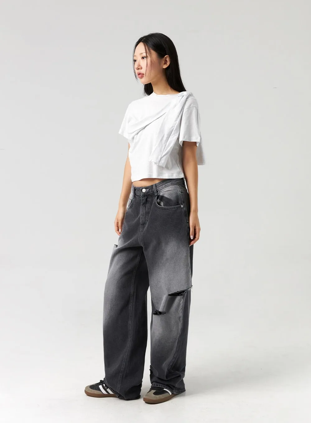Ripped Baggy Jeans CL326